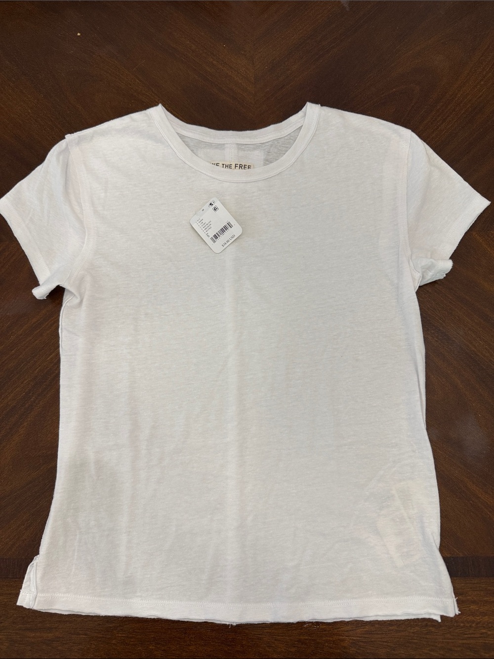 We The Free Women's Classic White Crewneck Tee size Small NWT